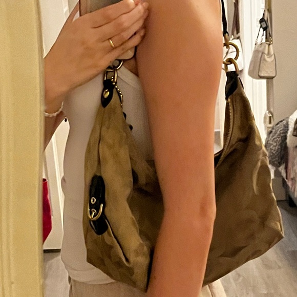 Tan/Brown Vintage Coach Purse - Picture 7 of 13